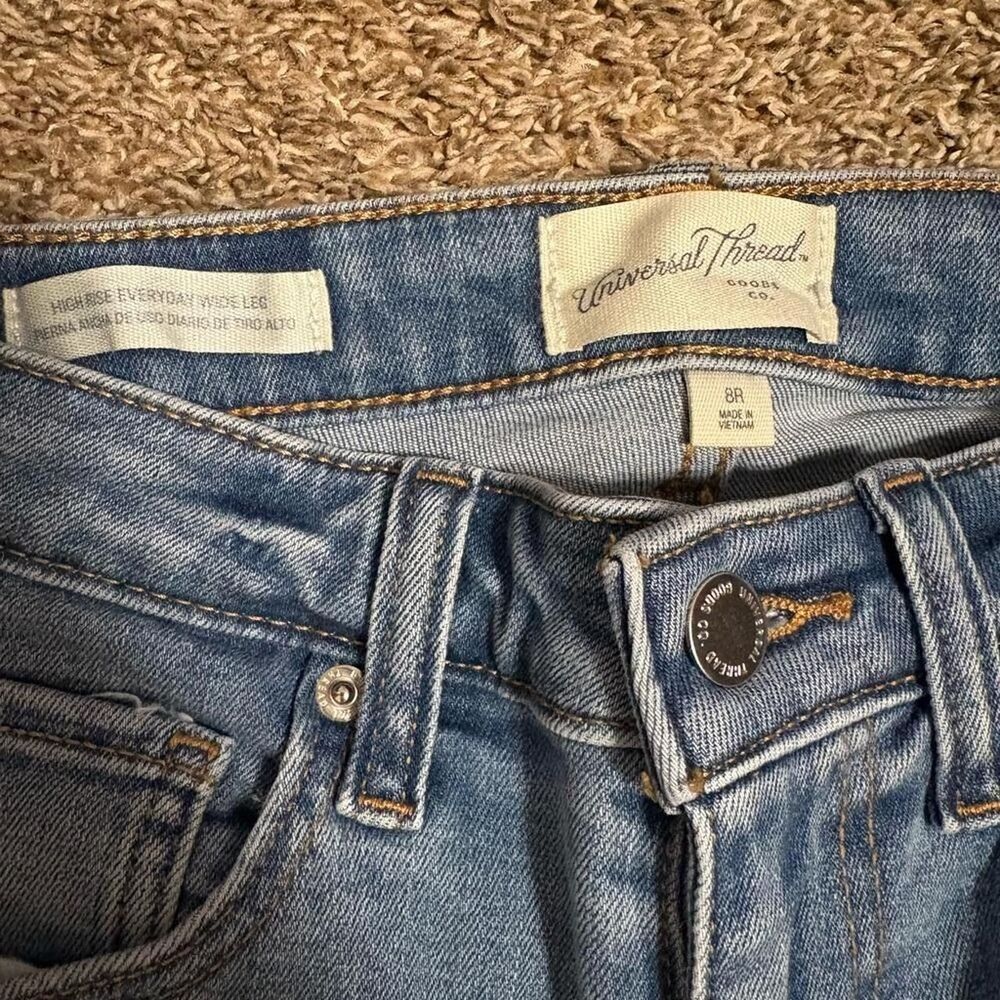 Universal-thread Women's Blue Jeans - Picture 3 of 8